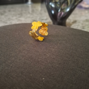 Floral design Ring